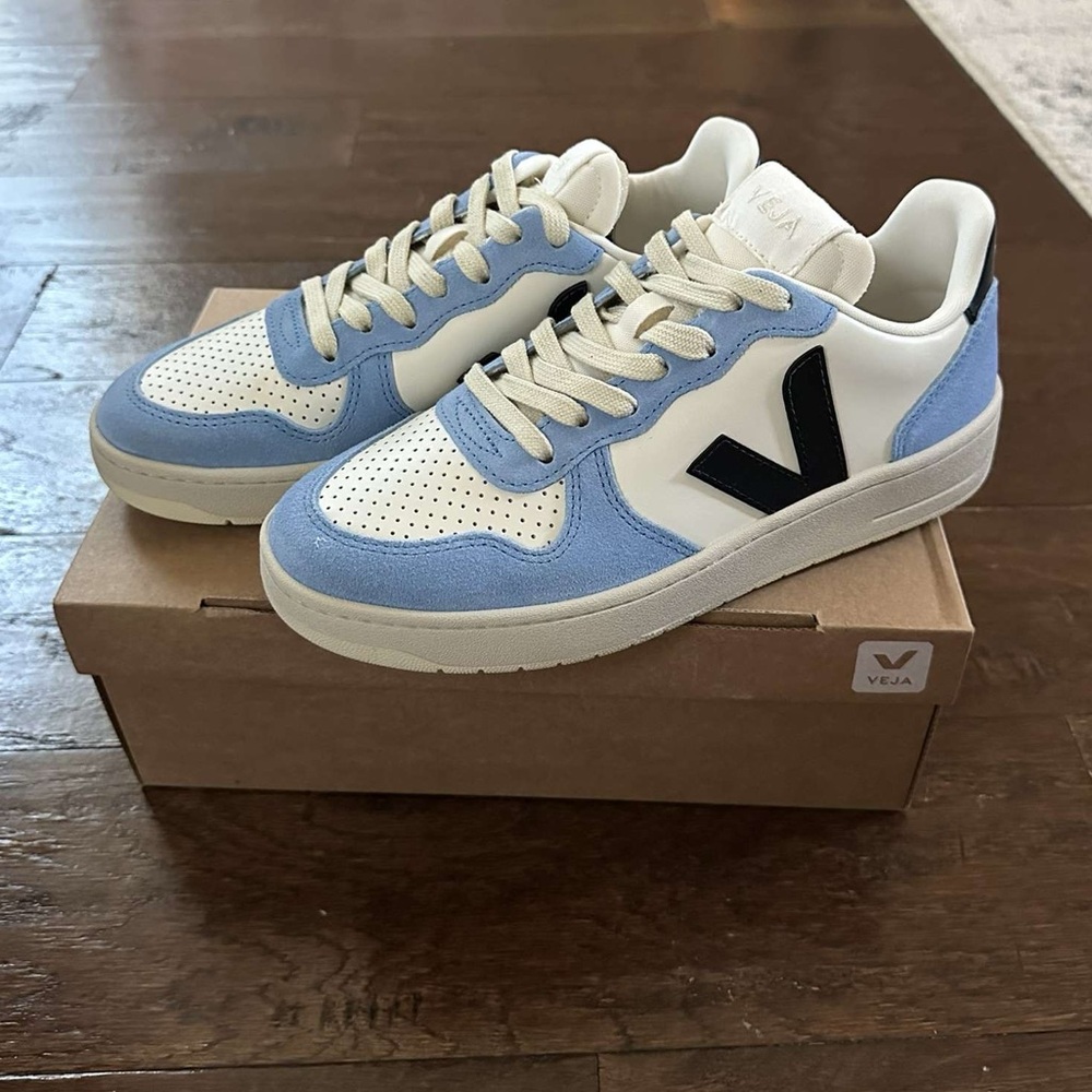 VEJA-V-10 Prime sneakers-size 7.5-blue/white-brand new in box. - Picture 8 of 11
